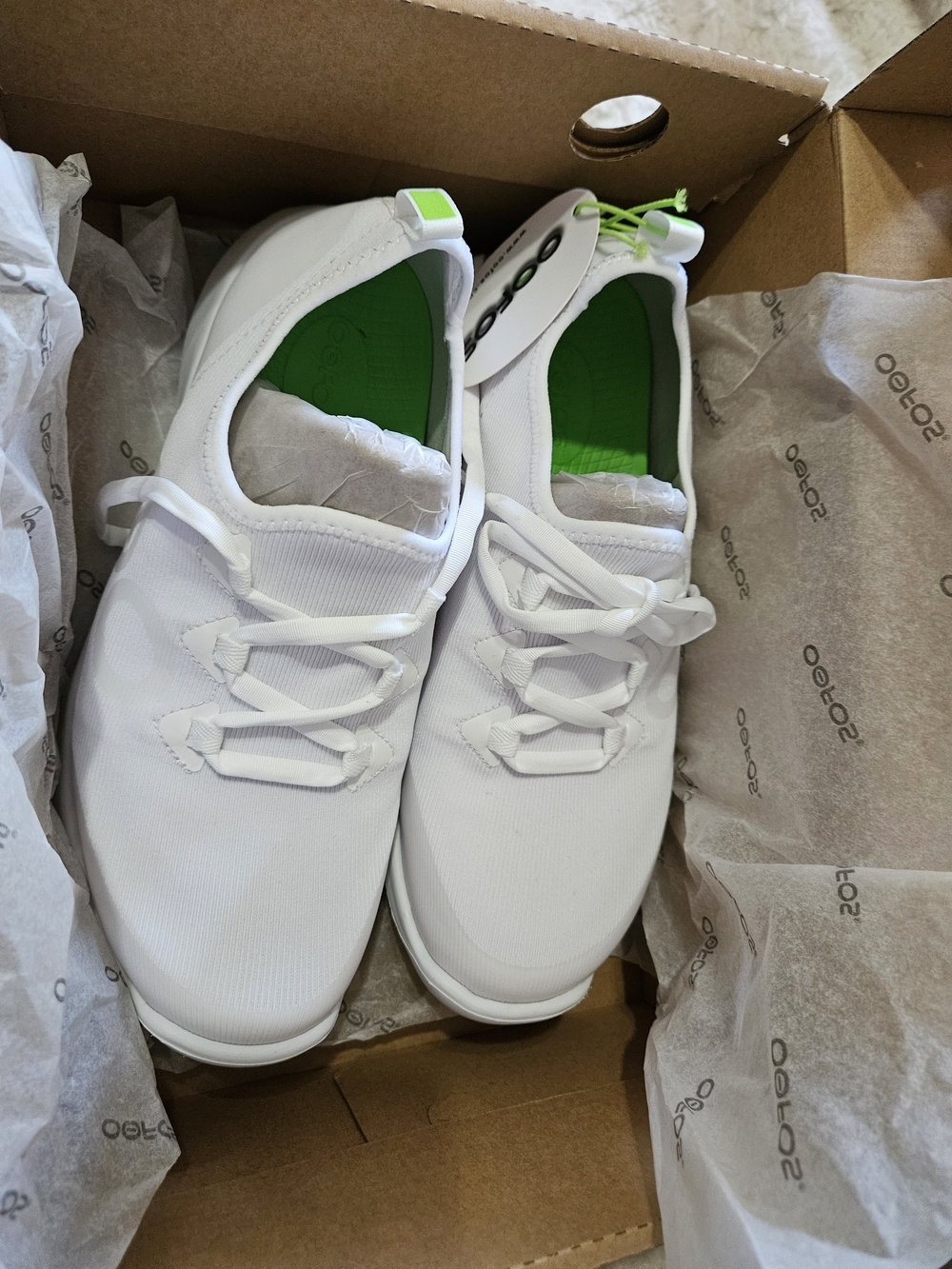 OOFOS OOmg Sport LS White Recovery Sneakers Women’s 9 NWT